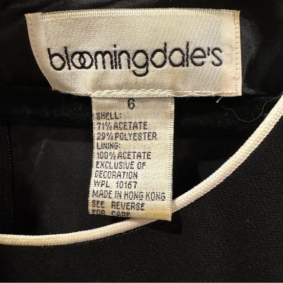 Bloomingdale’s Vintage black sleeveless sheath dress, Size 6, EUC‎ - Picture 2 of 8